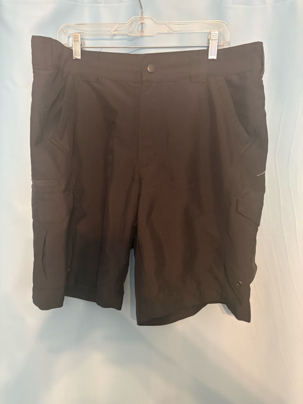 Bass Pro Shops Men's Black Cargo Shorts